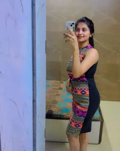 Escort Jirapur